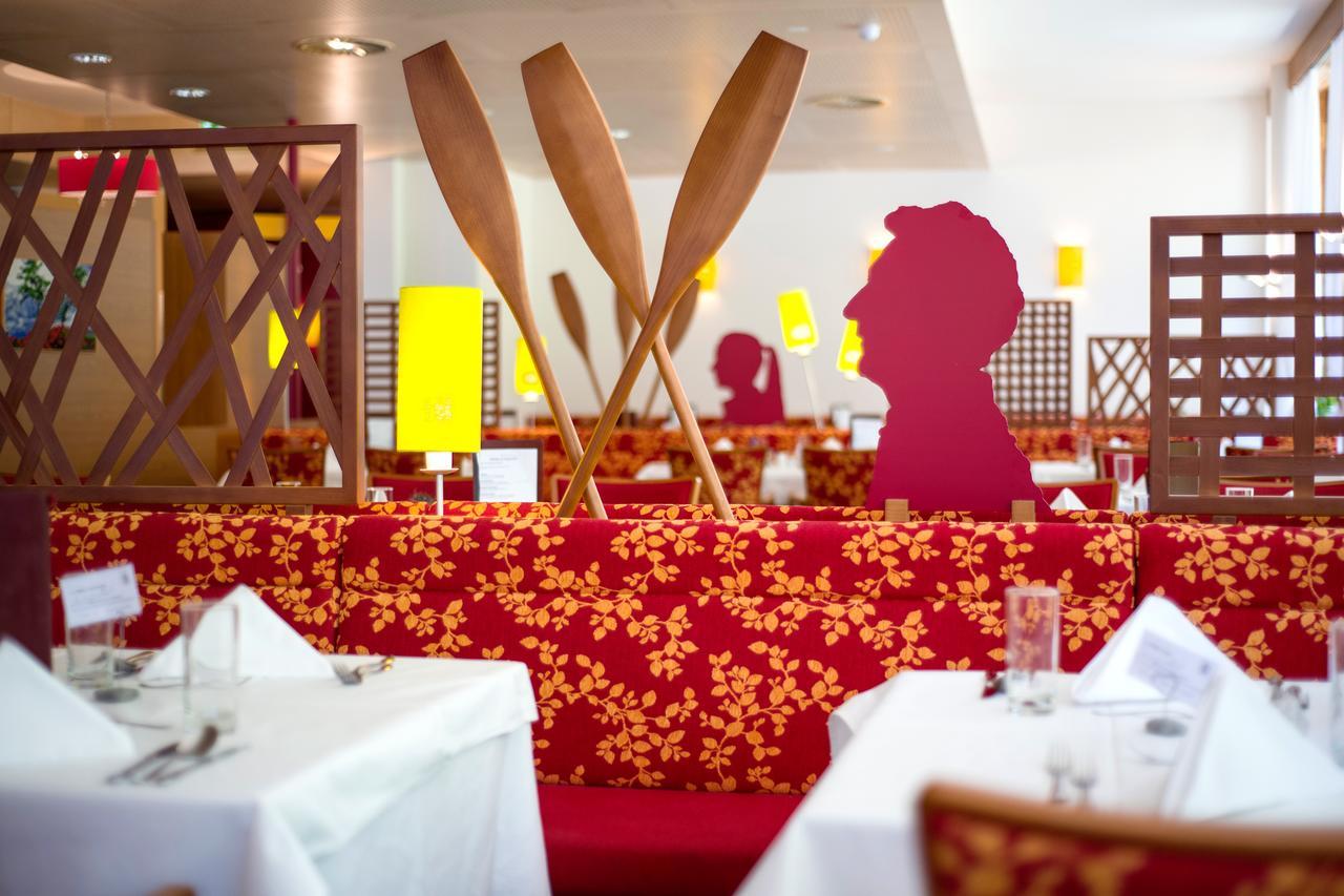 Vivea Gesundheitshotel Bad Goisern Buitenkant foto